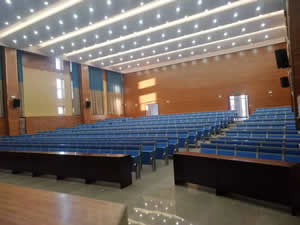 锡林浩特第五小学阶梯排椅图片